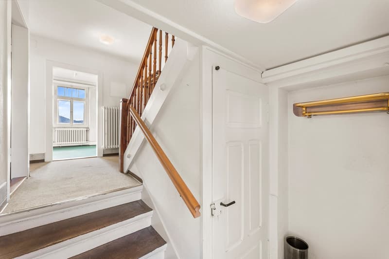 Einfamilienhaus mit Werkstatt und grossem Grundstück - Foto 4