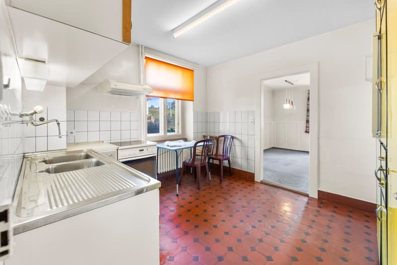 Einfamilienhaus mit Werkstatt und grossem Grundstück - Foto 6