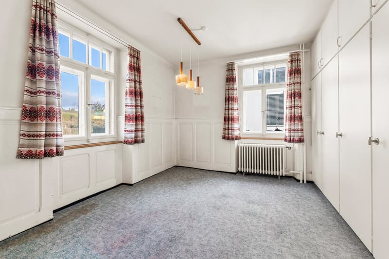 Einfamilienhaus mit Werkstatt und grossem Grundstück - Foto 8